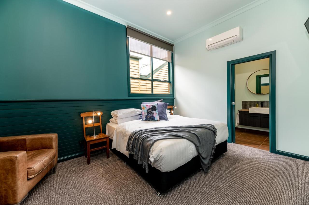 Tuck Inn Yarra Valley ヒールズビル エクステリア 写真